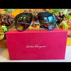Salvatore Ferragamo Sunglasses (unisex)